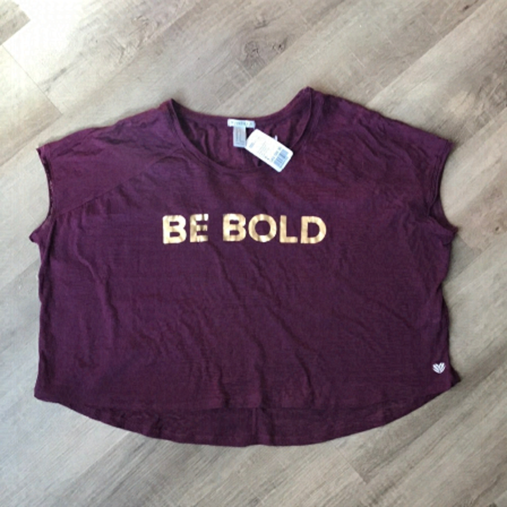 NWT Forever 21 baby tee size medium flowy